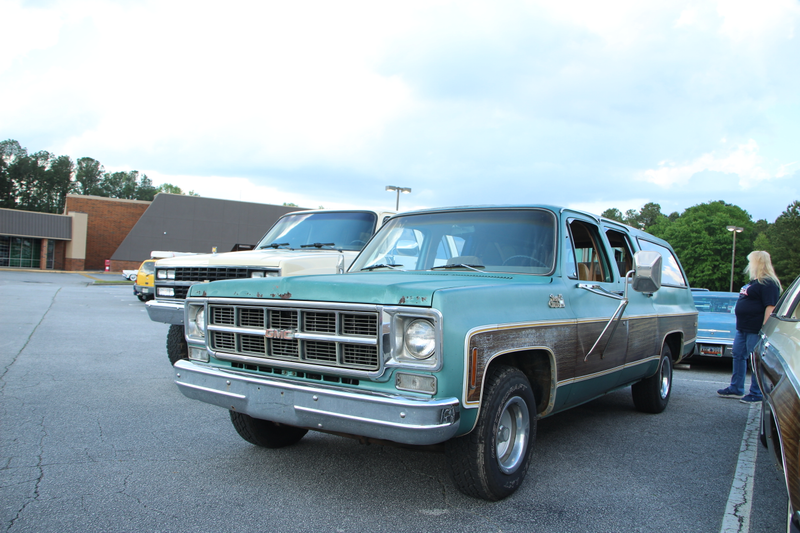 Illustration for article titled Took the Boomer Special to a Chevy Club Cruise In